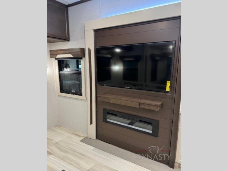 CAMPER　37 New 2026 Forest River RV Cedar Creek 379BHO Fifth Wheel at