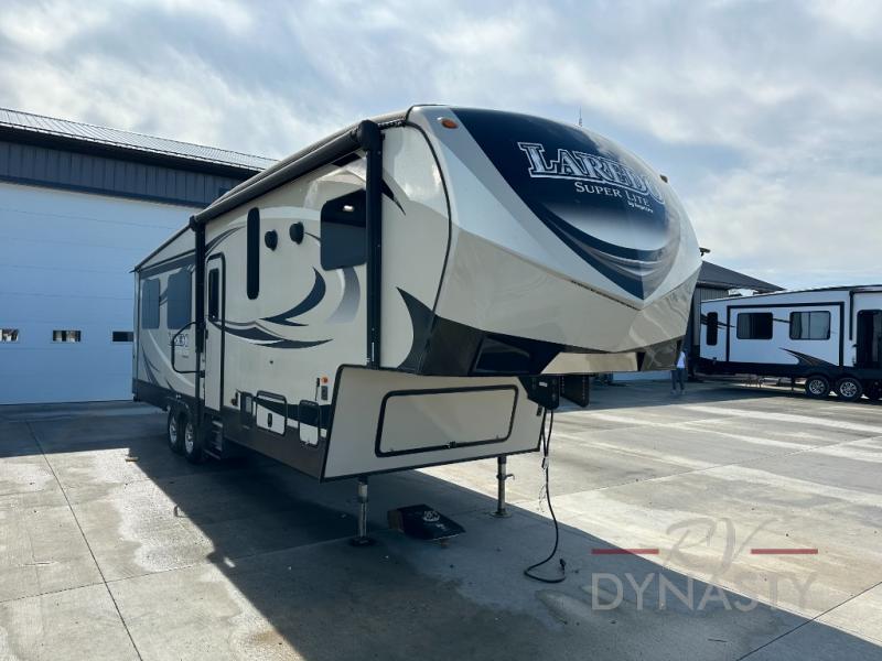 used fifth wheel toy hauler