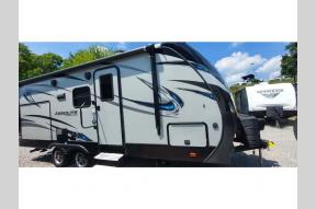 Used 2018 Dutchmen RV Aerolite Luxury Class 213RBSL Photo