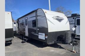 Used 2018 Prime Time RV Avenger 26BH Photo