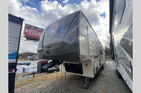 Used 2021 VanLeigh RV Pinecrest 392MBP Photo