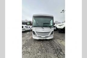 Used 2022 Fleetwood RV Flair 29M Photo