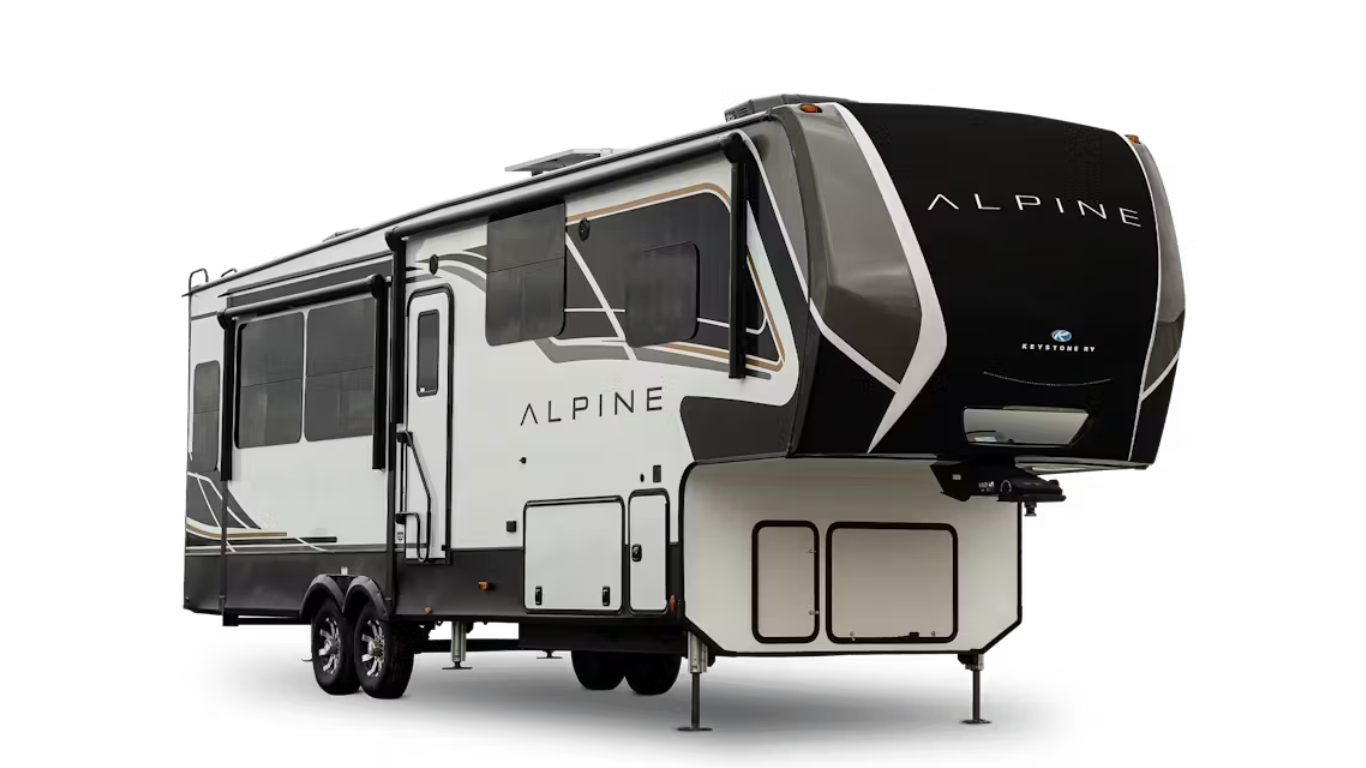 Fifth Wheel exterior