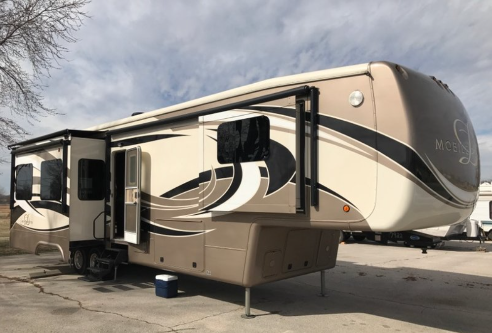 2019 DRV Mobile Suites for sale near Sarasota, Florida 34233 - 300462630 -  RVs on Autotrader