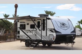 New 2025 Jayco Jay Feather 19MRK Photo