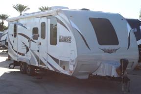 Used 2019 Lance 2185 Photo