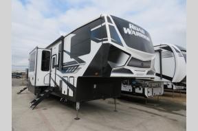 New 2022 Heartland Road Warrior 391 Photo