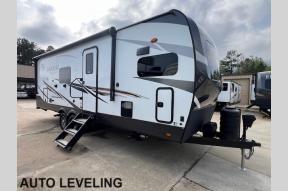 Used 2021 Forest River RV Rockwood Signature Ultra Lite 8263MBR Photo