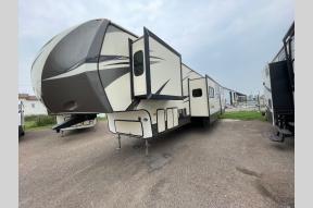 Used 2018 CrossRoads RV Volante 360LF Photo