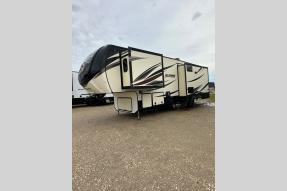 Used 2017 Keystone RV Alpine 3400RS Photo