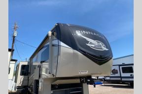 New 2022 Jayco Pinnacle 36SSWS Photo