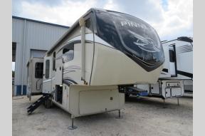 New 2022 Jayco Pinnacle 32RLTS Photo