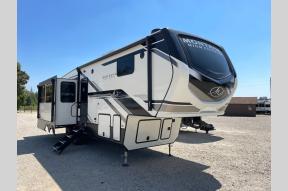 New 2024 Keystone RV Montana High Country 295RL Photo