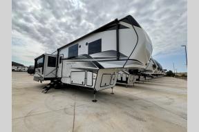 New 2025 Keystone RV Montana 3231CK Photo