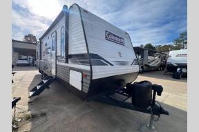 Used 2022 Dutchmen RV Coleman Lantern Series 300TQ Photo