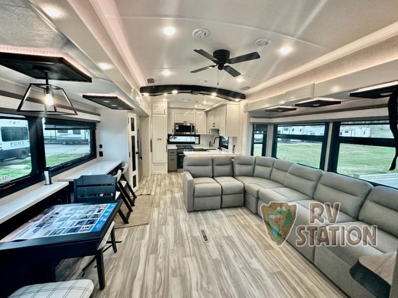 New 2024 Jayco Pinnacle 38FBRK Fifth Wheel at RV Station Group