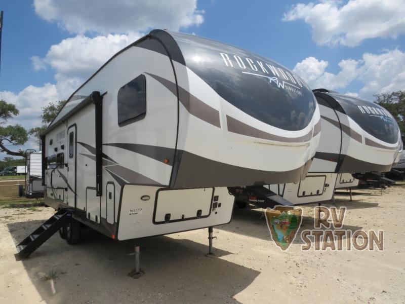 Rockwood Signature Fifth Wheels - Forest River RV