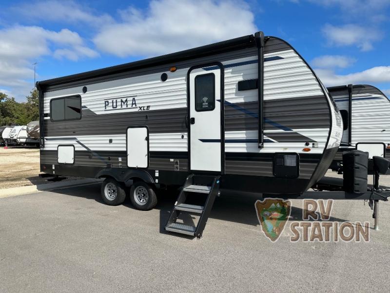 New 2023 Palomino Puma XLE Lite 22FKC Travel Trailer at RV Station Group College Station TX 14891