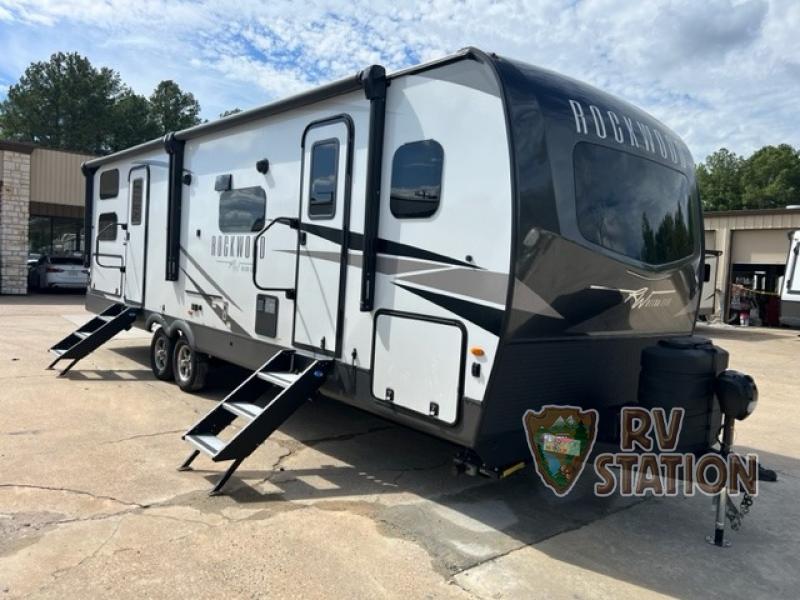 RV Rockwood Ultra Lite