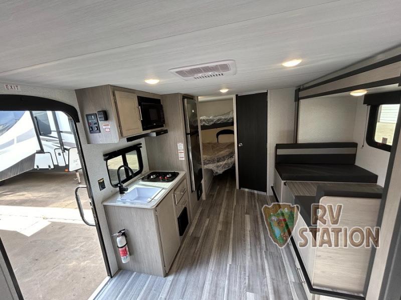New 2024 Keystone RV Springdale Classic Mini 1810BH Travel Trailer at
