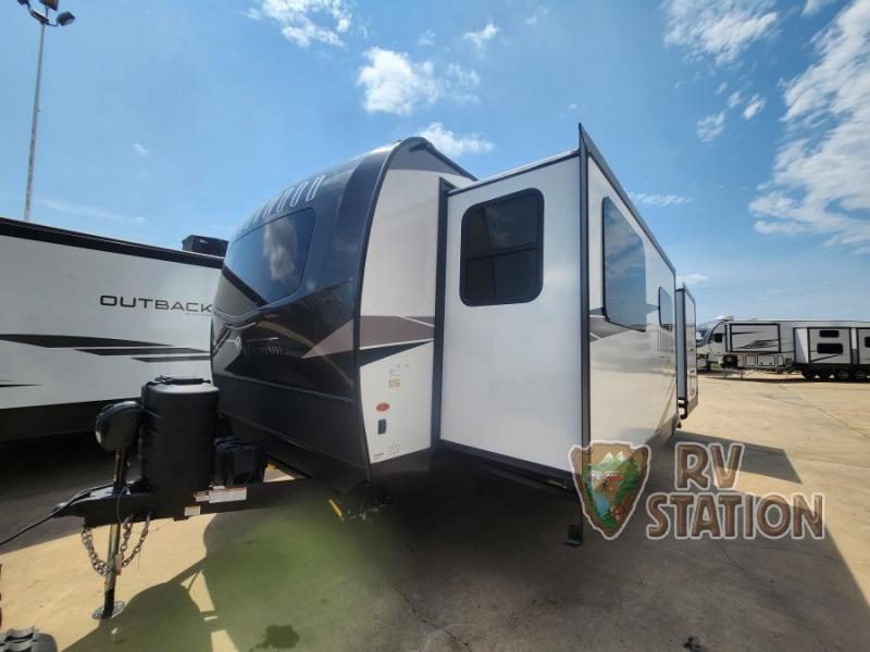 Rockwood Ultra lite RV