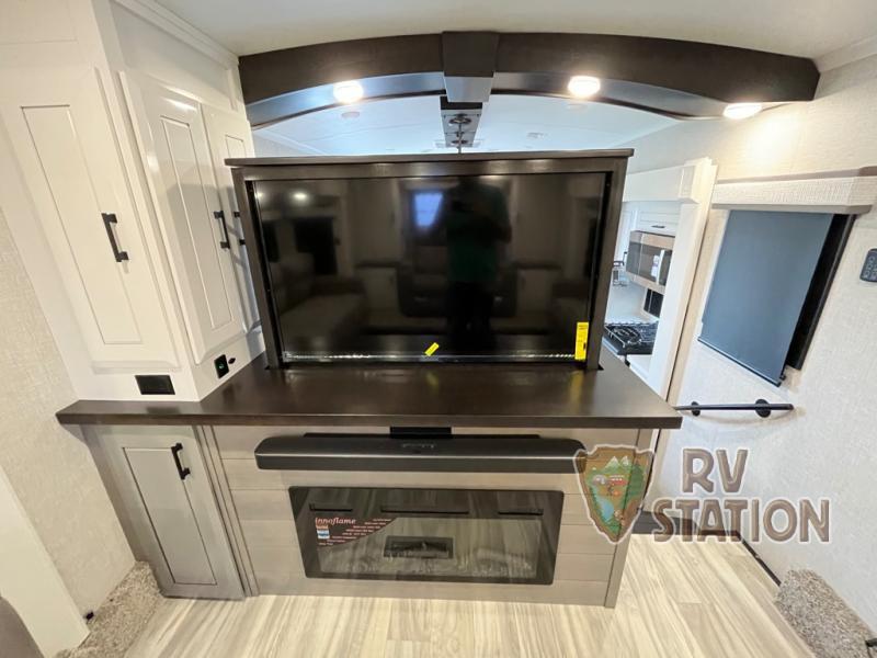 New 2024 Jayco Pinnacle 38FLGS Fifth Wheel at RV Station Group Donna