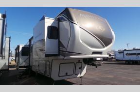 New 2024 Keystone RV Montana 3781RL Photo