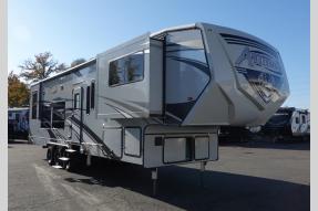 Used 2020 Eclipse Attitude Widebody 3218MM Photo