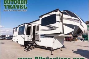 New 2024 Grand Design Solitude 380FL Photo