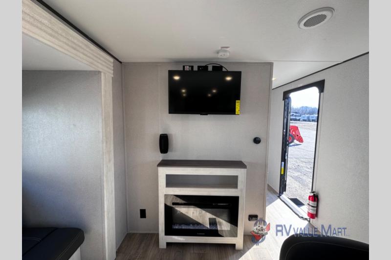 New 2024 Shasta RVs Shasta 30RK Travel Trailer at RV Value Mart