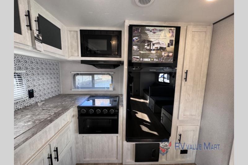 New 2024 Shasta RVs Shasta 30RK Travel Trailer at RV Value Mart