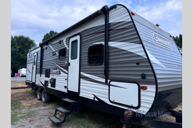 Used 2017 Dutchmen RV Coleman Lantern Series 314BH Travel Trailer