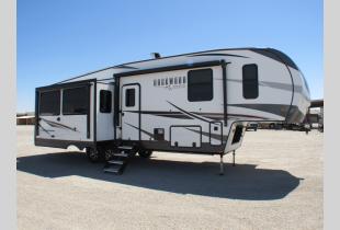 New 2022 Forest River RV Rockwood Signature Ultra Lite 8294BS Photo