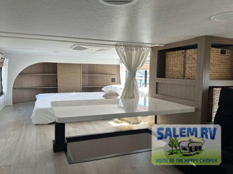 New 2025 Forest River RV Salem Grand Villa 42VERANDA Destination ...