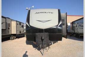 Used 2020 Dutchmen RV Aerolite 3303RL Photo