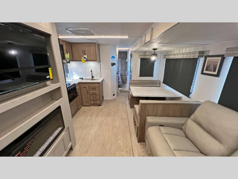 【 新品 】 ミニマムズ FREEDOM 2025 限定 single New 2025 Coachmen RV Freedom Express Ultra Lite 326BHDS Travel