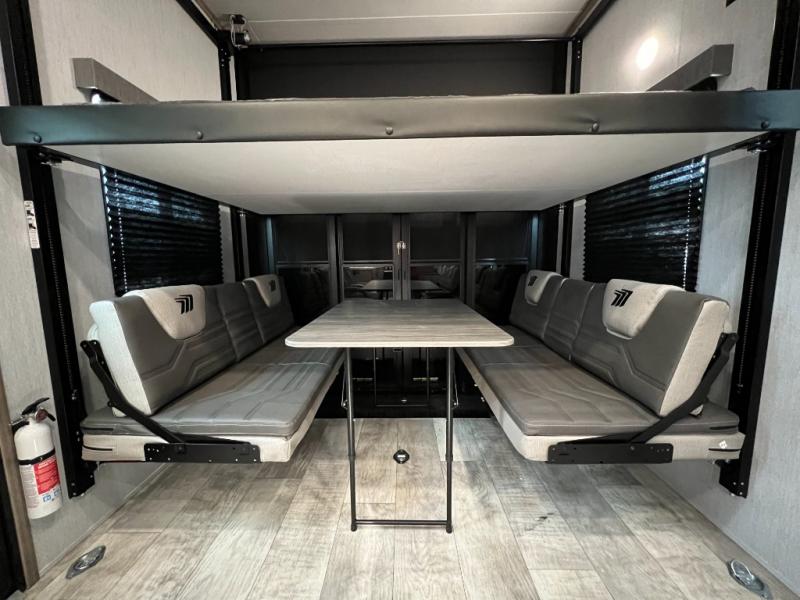 New 2023 Grand Design Momentum G-Class 315G Toy Hauler Fifth Wheel at ...