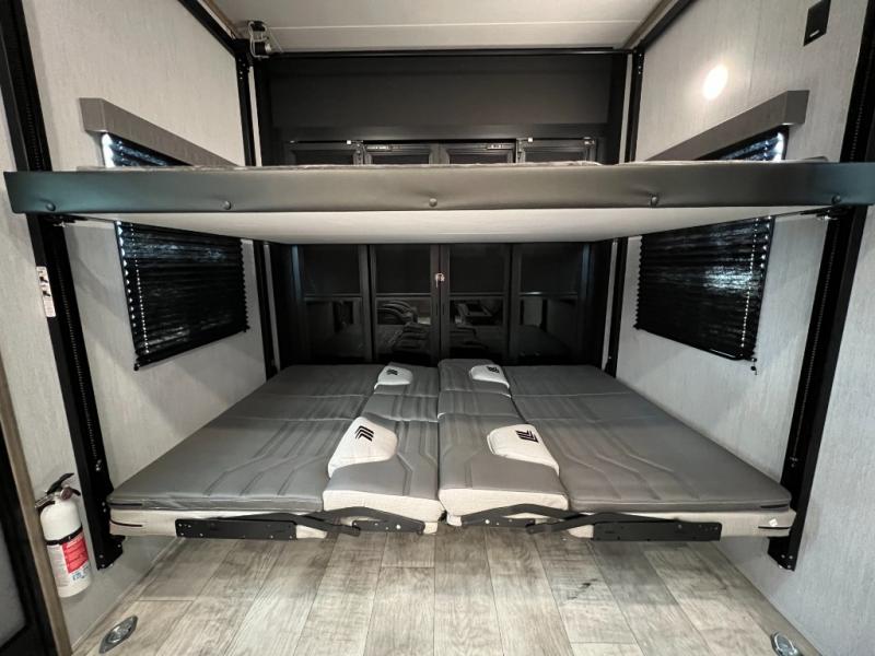 New 2023 Grand Design Momentum G-Class 315G Toy Hauler Fifth Wheel at ...