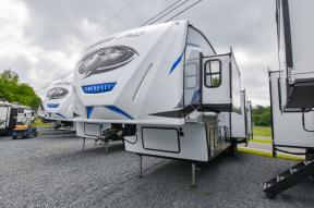 New 2023 Forest River RV Cherokee Arctic Wolf Suite 3810 Photo