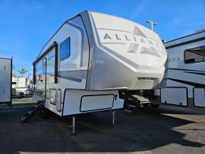 New 2024 Alliance RV Avenue 24RK Photo