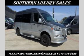 Used 2025 Midwest Automotive Designs Business Class Metro AWD Photo
