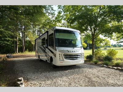 Motor Home Class As - Bunk Over Cab