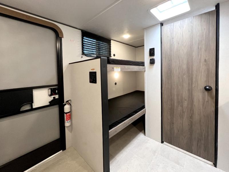 New 2026 CrossRoads RV Zinger Lite 12BH Travel Trailer at Southern