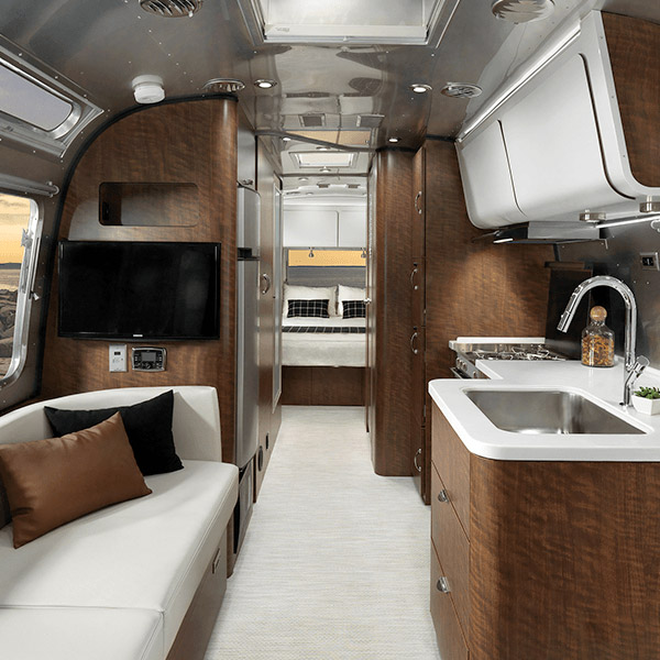 Globetrotter interior