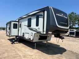 New 2025 Forest River RV Flagstaff Classic 372RL Photo