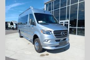 New 2025 Airstream Interstate 24GL AWD Photo