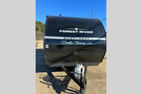 New 2025 EAST TO WEST Della Terra LE 160RBSLE Photo