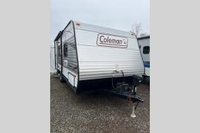 Used 2017 Dutchmen RV Coleman Lantern LT Series 16FB Photo