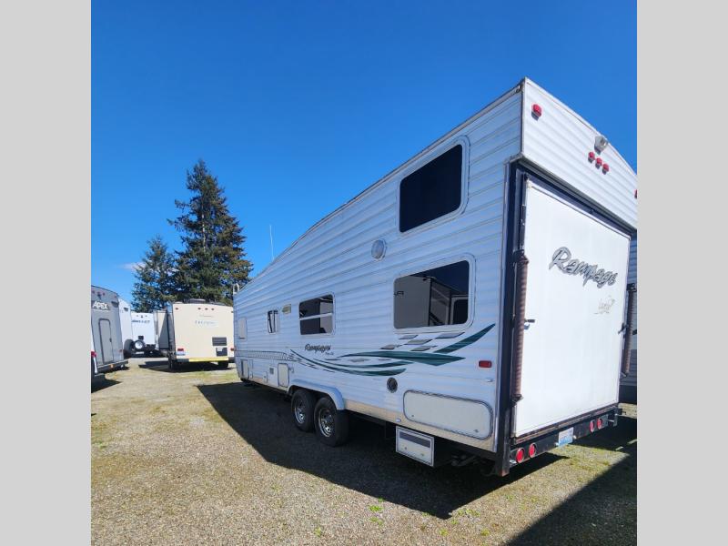 Used 2004 Skyline RAMPAGE 240 Toy Hauler Travel Trailer at Speedway RV ...