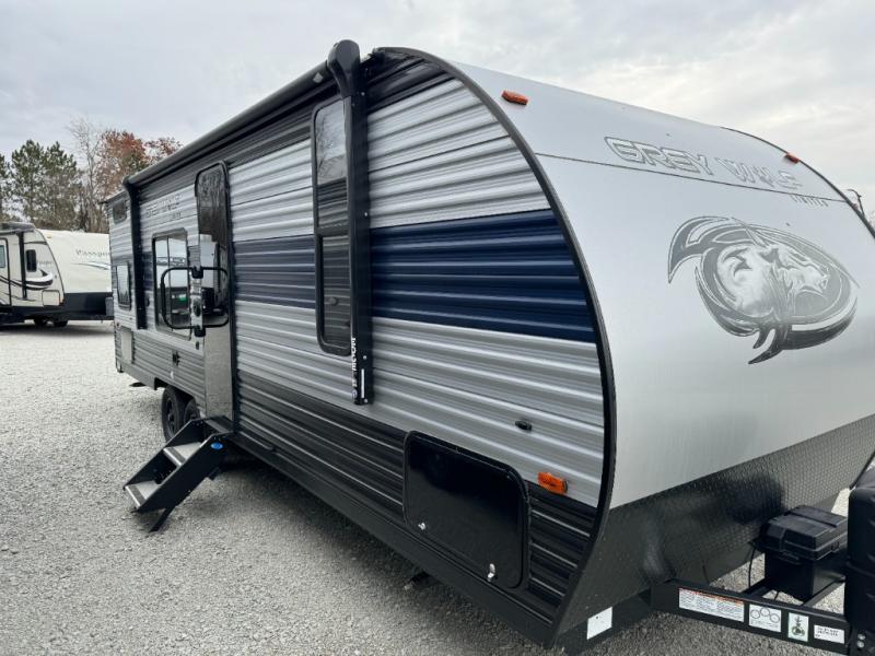 Used 2022 Forest River RV Cherokee Grey Wolf 26DJSE Travel Trailer at ...